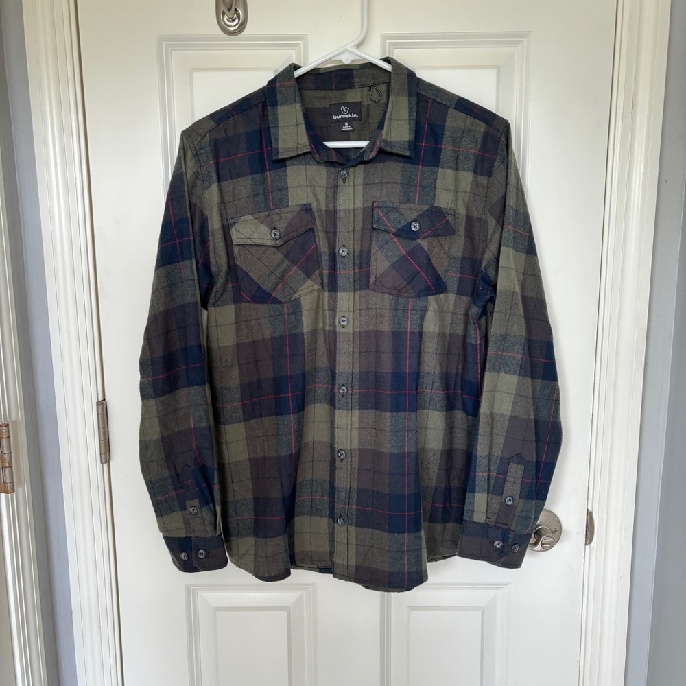 NWOT Burnside Boys size 16 long sleeve flannel in olive/ navy